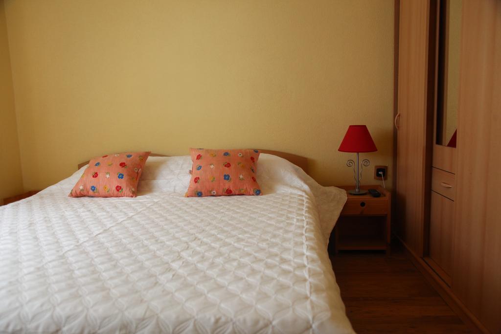 Villa Gorica Apartments Razanj Bagian luar foto