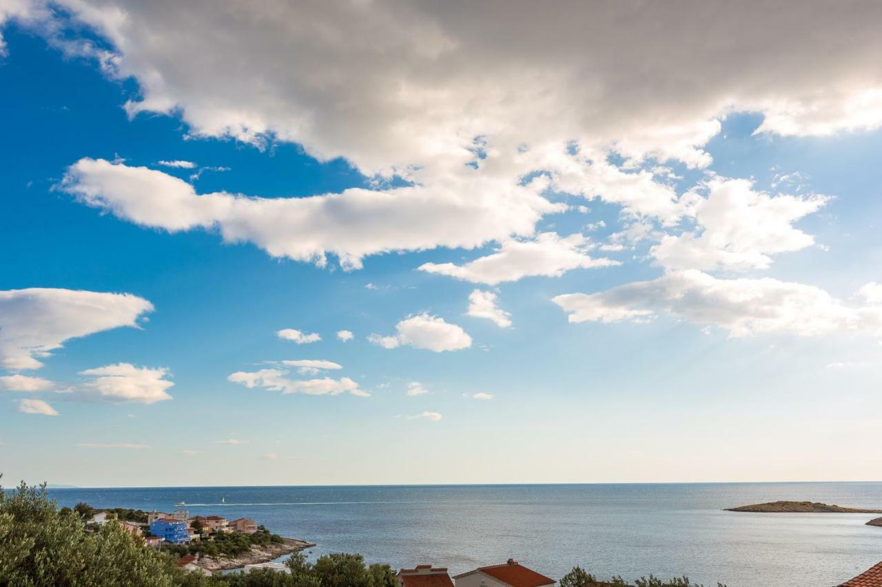 Villa Gorica Apartments Razanj Bagian luar foto
