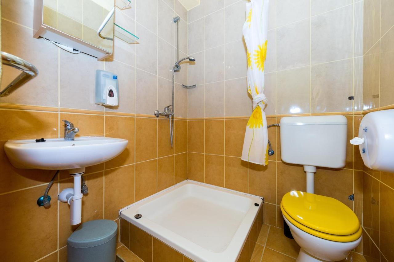 Villa Gorica Apartments Razanj Bagian luar foto